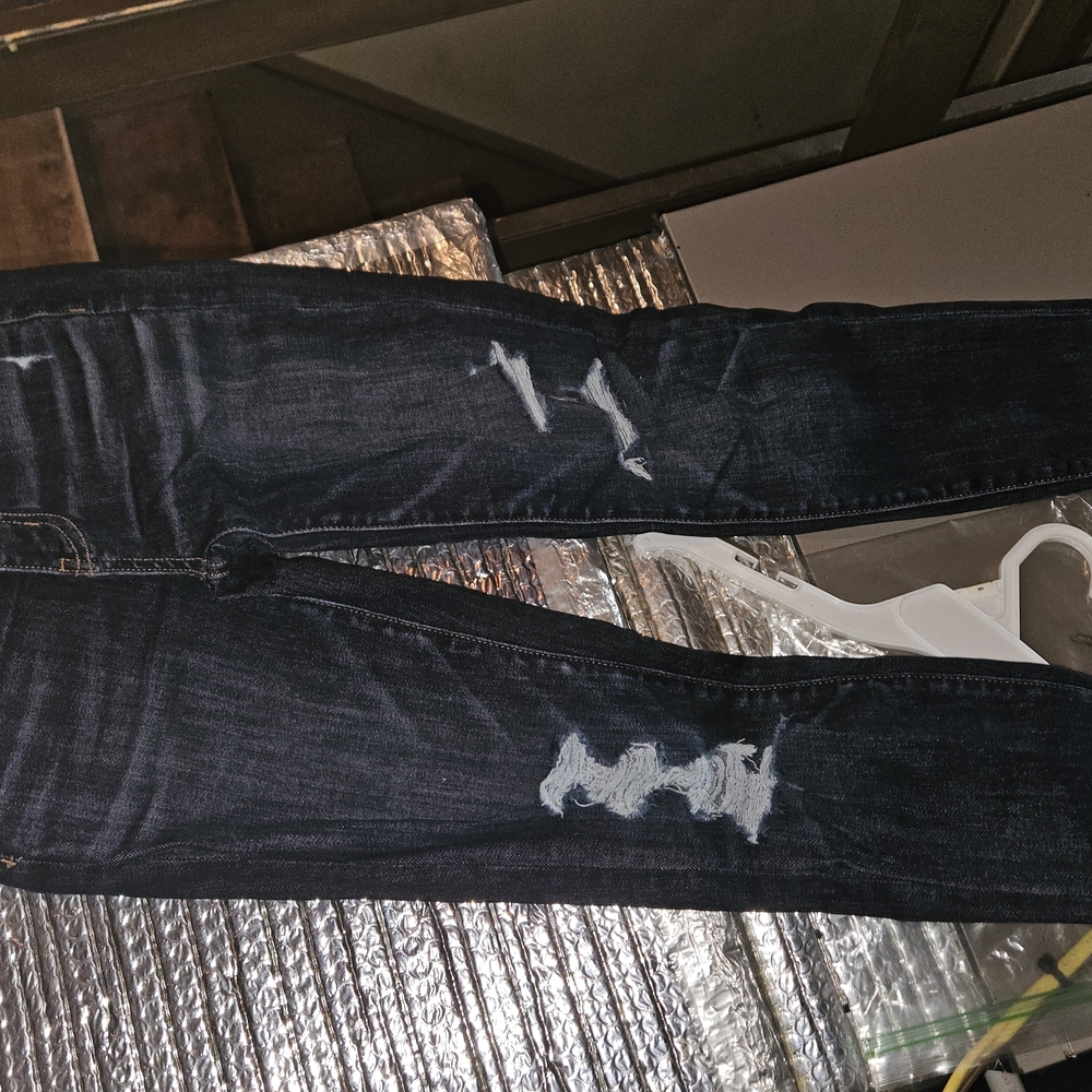 Men's Distressed Dark Blue Jeans